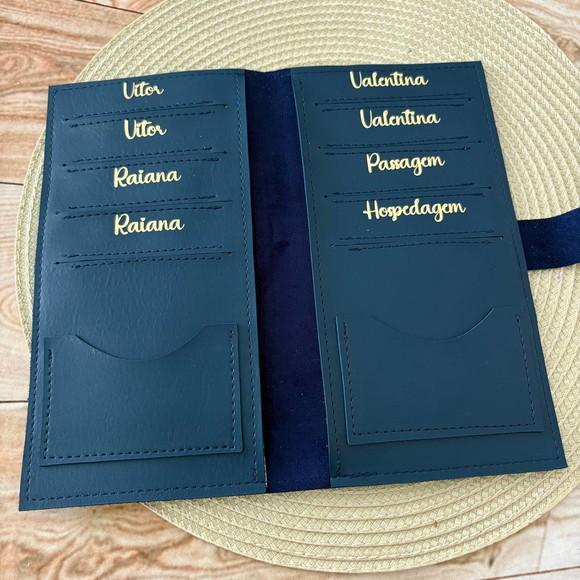 Capa Porta Passaporte Família / 8 Lugares - Personalizado