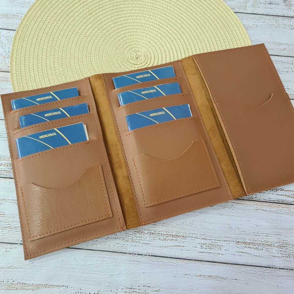 Capa Porta Passaporte Família para 6 Passaportes Personalizo