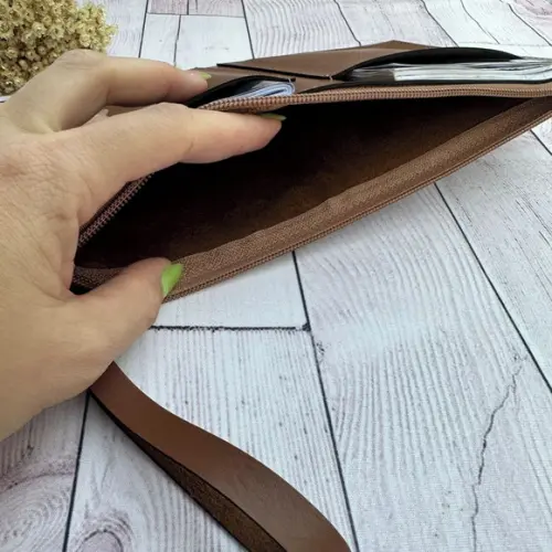 Capa Necessaire para 2 ou 4 Passaporte em Sintético Família