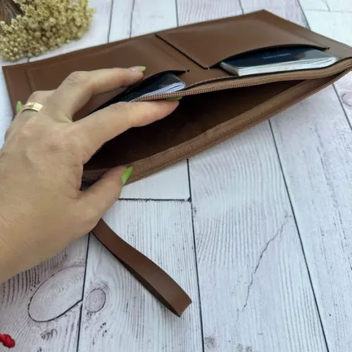 Capa Necessaire para 2 ou 4 Passaporte em Sintético Família