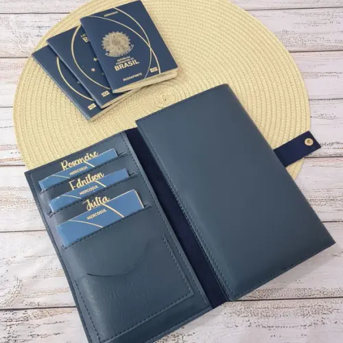 Capa Porta Passaporte Família para 6 Passaportes Personalizo