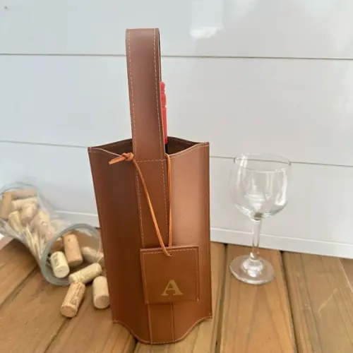 Porta Garrafa de Vinho - Personalizo com Nome ou Inicial
