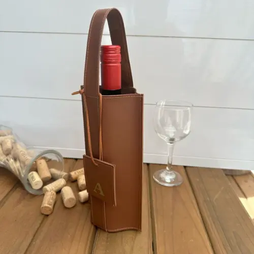 Porta Garrafa de Vinho - Personalizo com Nome ou Inicial
