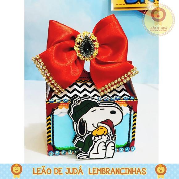 Caixinha para festa tema snoopy