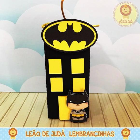 Caixinha Prédio tema Batman