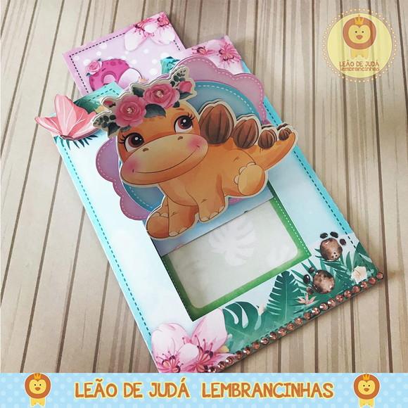 Convite dinossauro menina