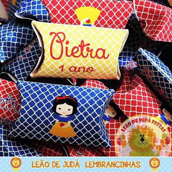 Bala Personalizada Na Caixinha Branca De Neve