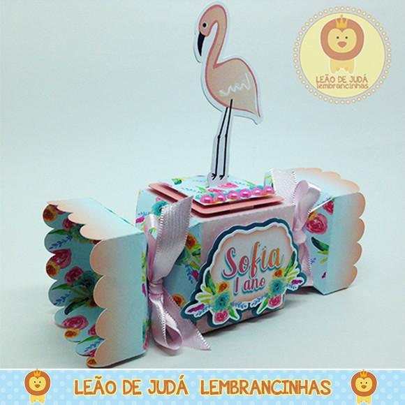 Caixa Bala Com Aplique 3d Tema Flamingo Modelo 2