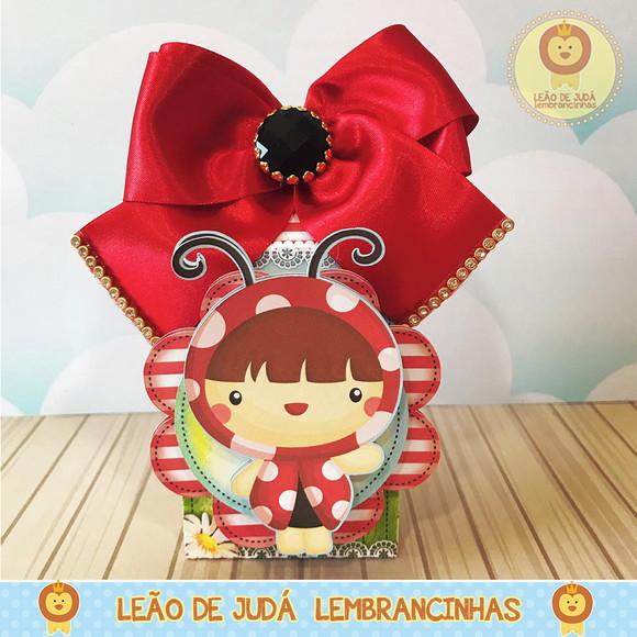 Caixa Milk com Aplique Joaninha