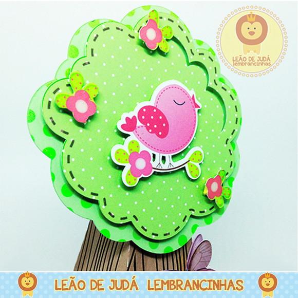 Caixa Pirâmide tema Jardim