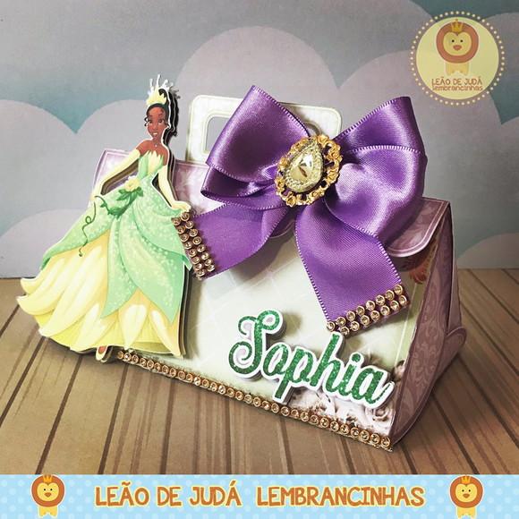Caixinha para festa tema a princesa e o sapo