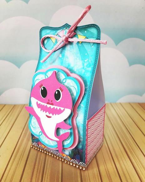 Caixinha para festa tema baby shark