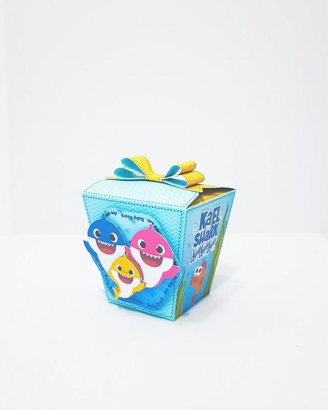 Caixinha para festa tema baby shark