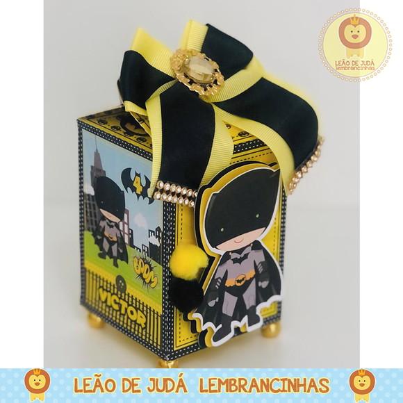 Caixinha para festa tema batman cute