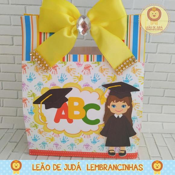 Caixinha para Festa Tema Formatura
