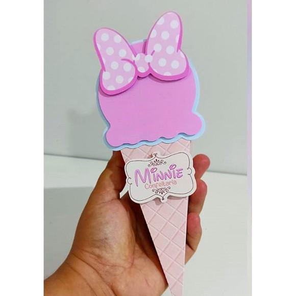 Caixinha para Festa Tema Minnie Confeiteira