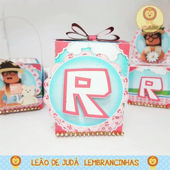 Caixinha para festa tema roblox