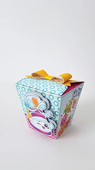 Caixinha para festa tema shopkins