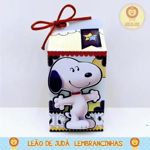 Caixinha para festa tema snoopy