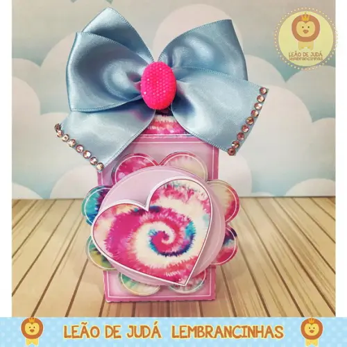 Caixinha para festa tema tie dye