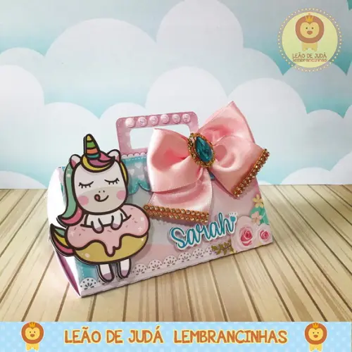 Caixinha para festa tema unicórnio