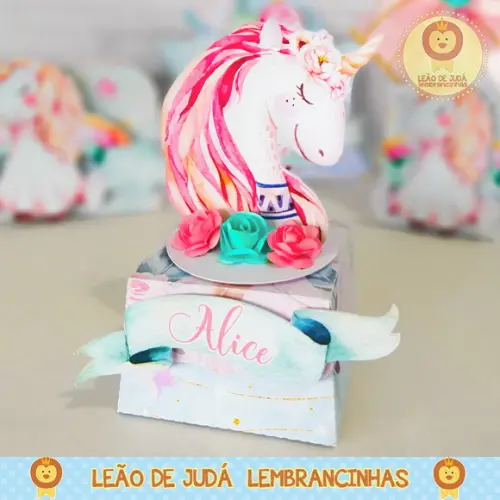 Caixinha para festa tema unicórnio