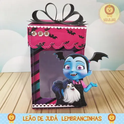 Caixinha para festa tema vampirina