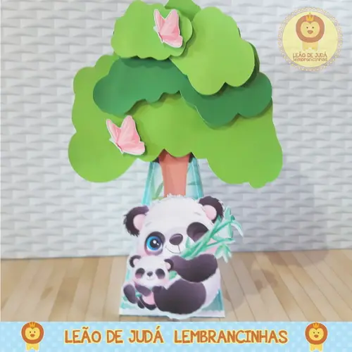 Caixinha piramide tema panda menino