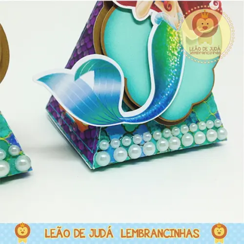 Caixinha Piramide Tema Pequena sereia