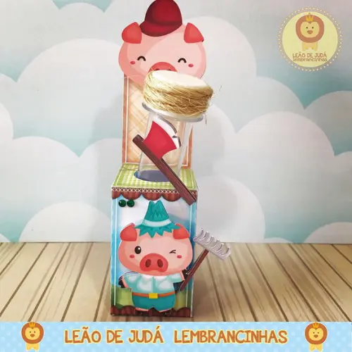 Caixinha porta tubete tema 3 porquinhos