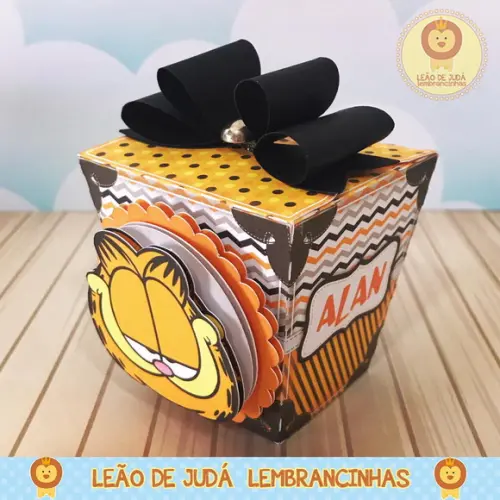 Caixinha Sushi Garfield