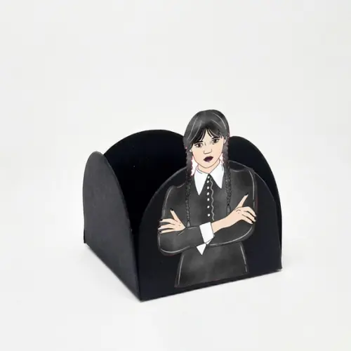Forminha para Docinhos Tema Wandinha