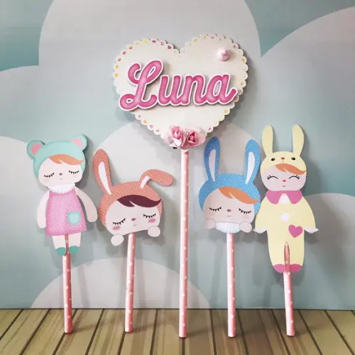 Topo De Bolo Boneca Metoo Doll