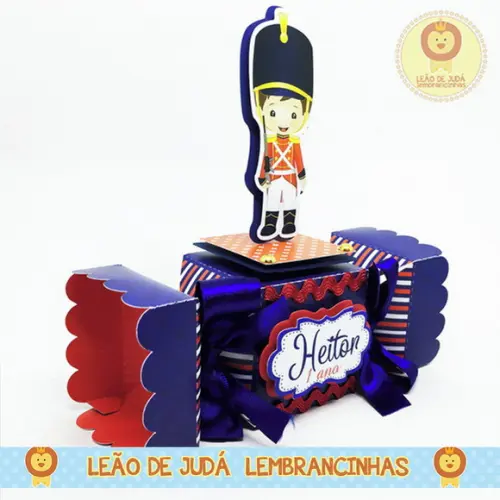 Caixa bala com aplique 3D tema soldadinho de chumbo
