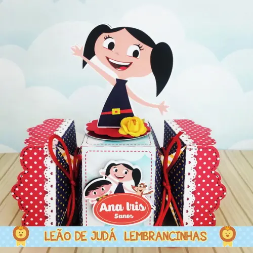 Caixa bala com aplique show da luna
