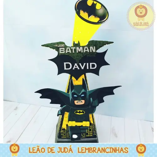 Caixa Pirâmide Tema Batman Lego