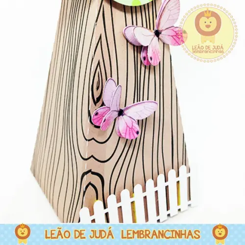 Caixa Pirâmide tema Jardim