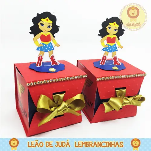 Caixinha Cubo Mulher Maravilha