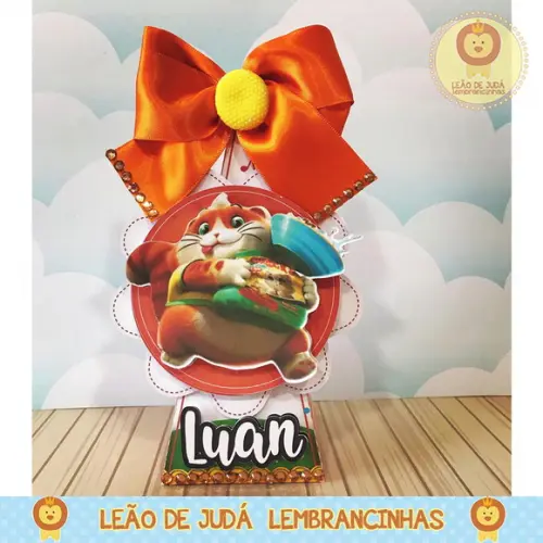 Caixinha para festa tema 44 gatos