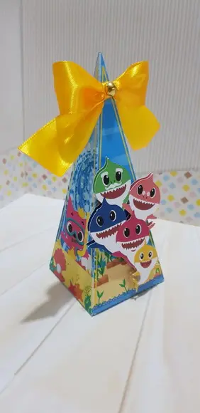 Caixinha para festa tema baby shark