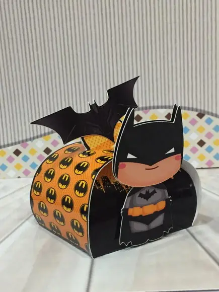 Caixinha para festa tema batman