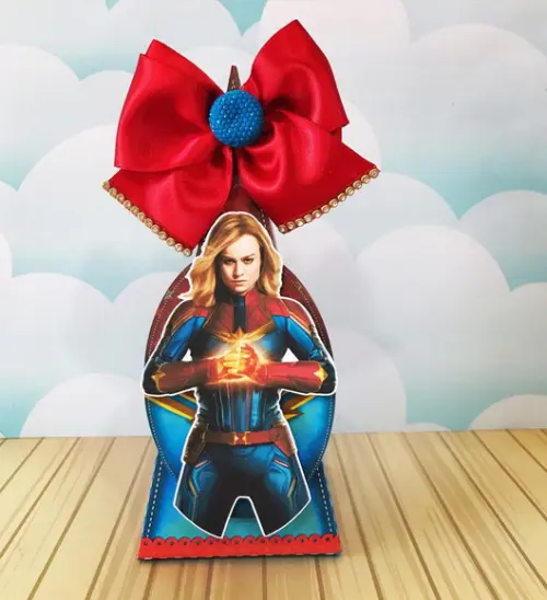 Caixinha para Festa Tema Capitã Marvel