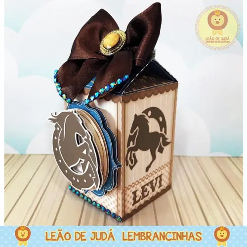 Caixinha para festa tema cavalo
