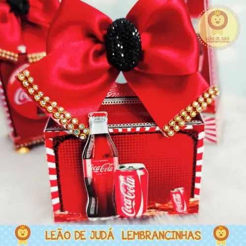 Caixinha para festa tema coca cola