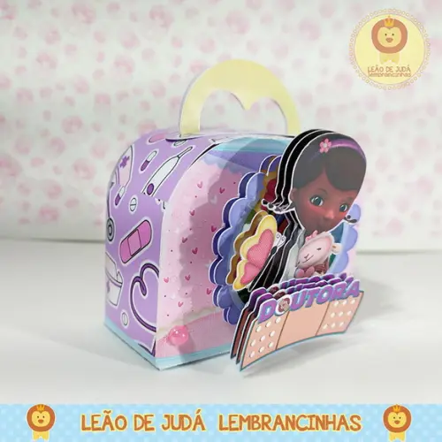 Caixinha para festa tema doutora brinquedos