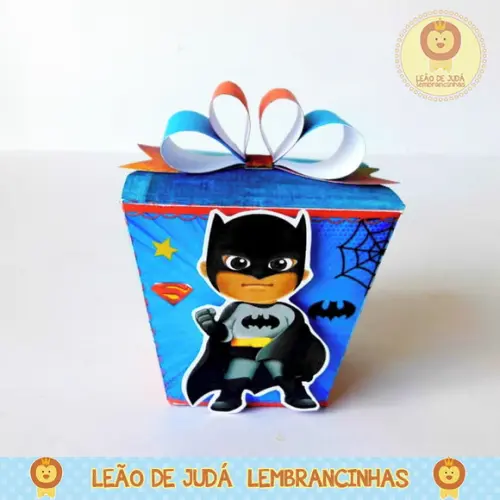 Caixinha para festa tema herois cute