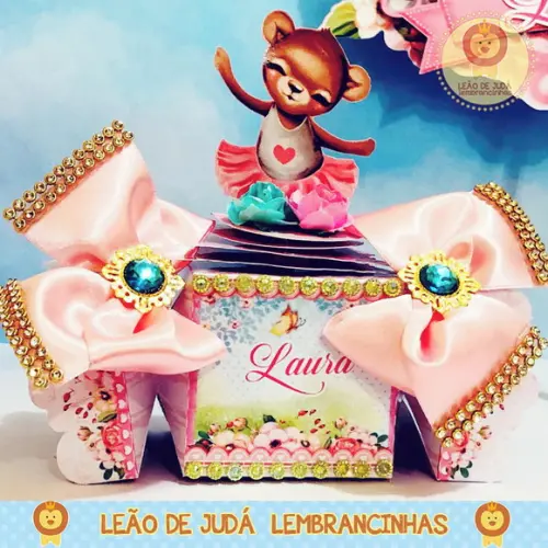Caixinha para festa tema jardim das ursas
