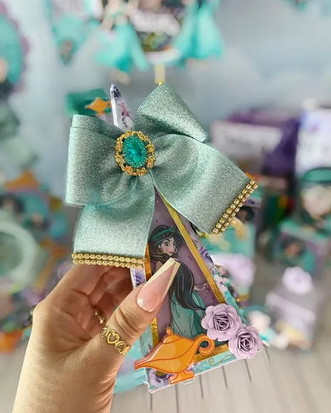 Caixinha para Festa Tema Jasmine