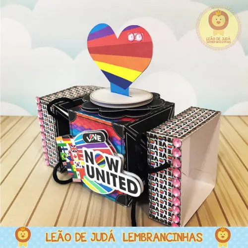 Caixinha para festa tema new united
