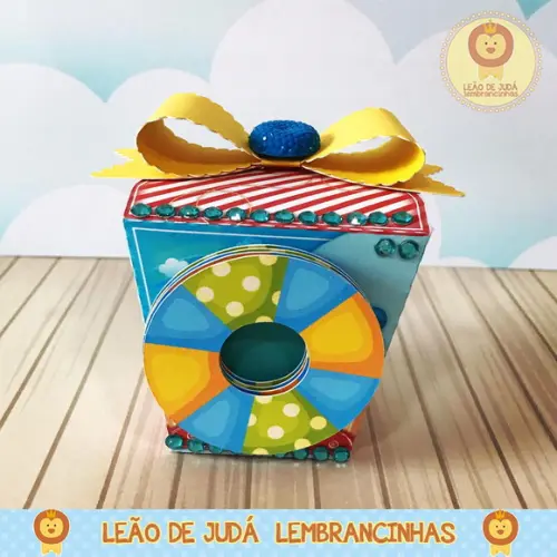 Caixinha para festa tema pool party